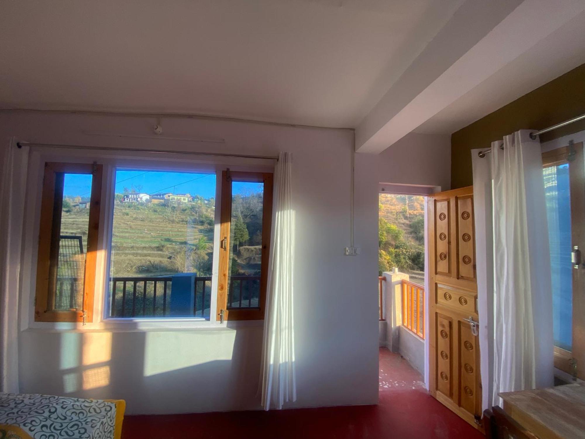 Brook Cottage Champawat Екстер'єр фото