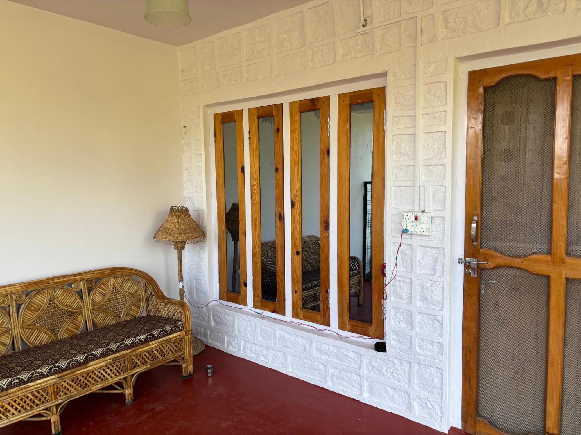 Brook Cottage Champawat Екстер'єр фото