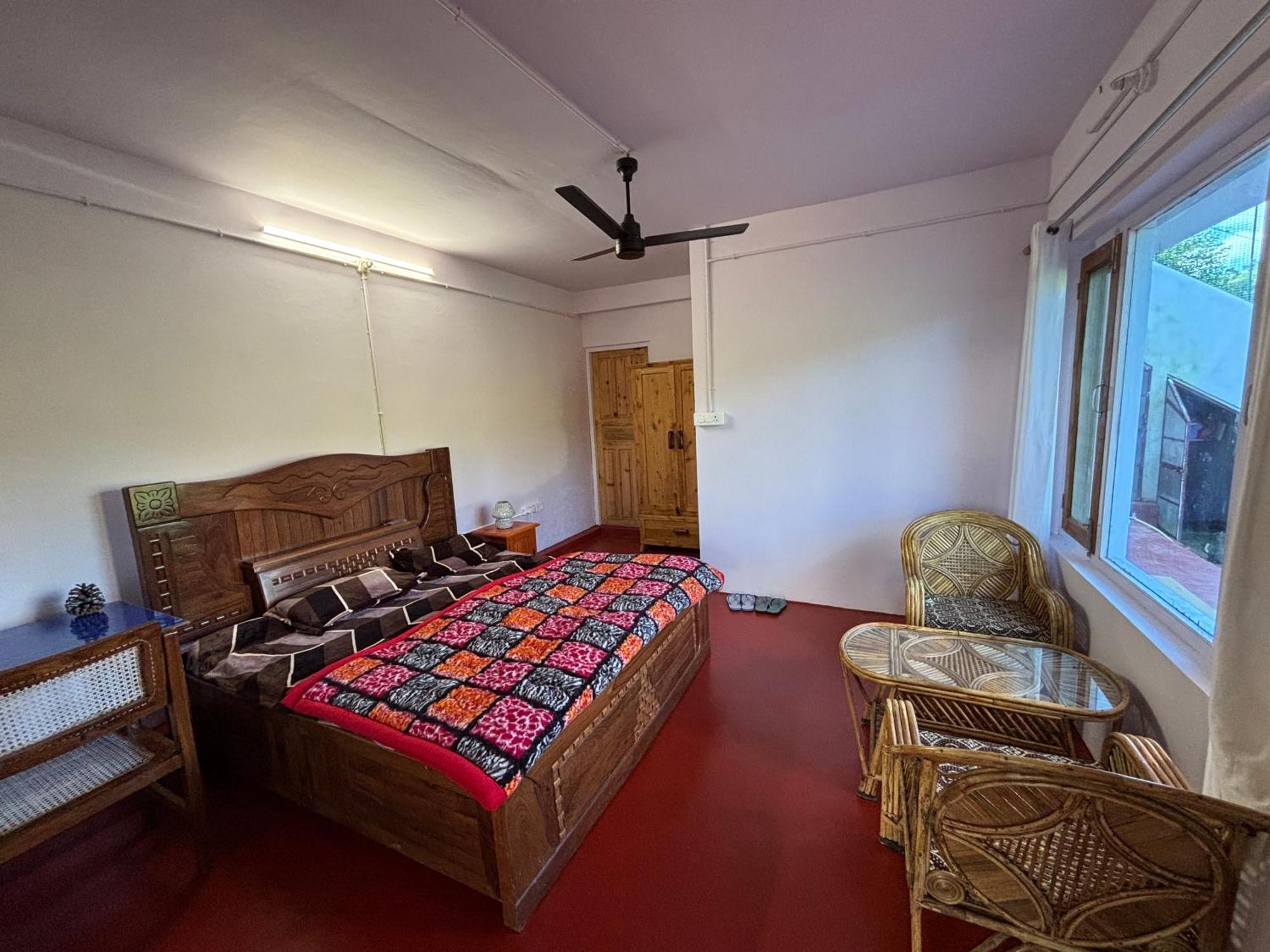 Brook Cottage Champawat Екстер'єр фото